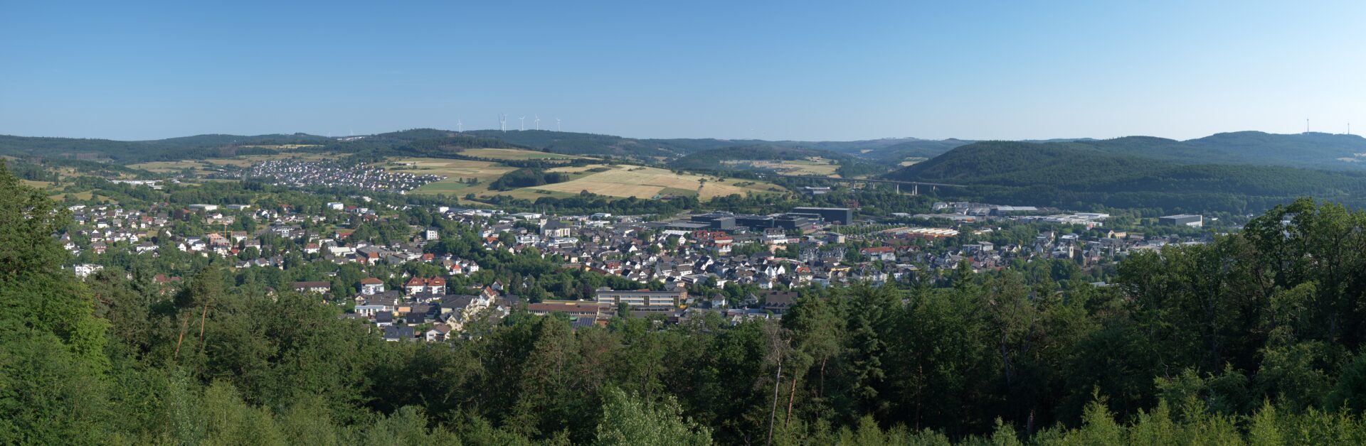 haiger-2 Haiger mit viel Wald