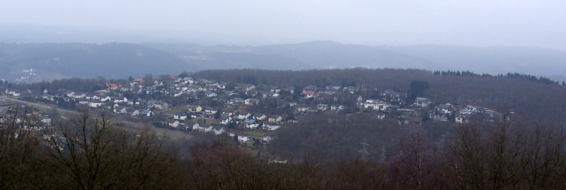 kirchen-2 Kirchen aus der Ferne