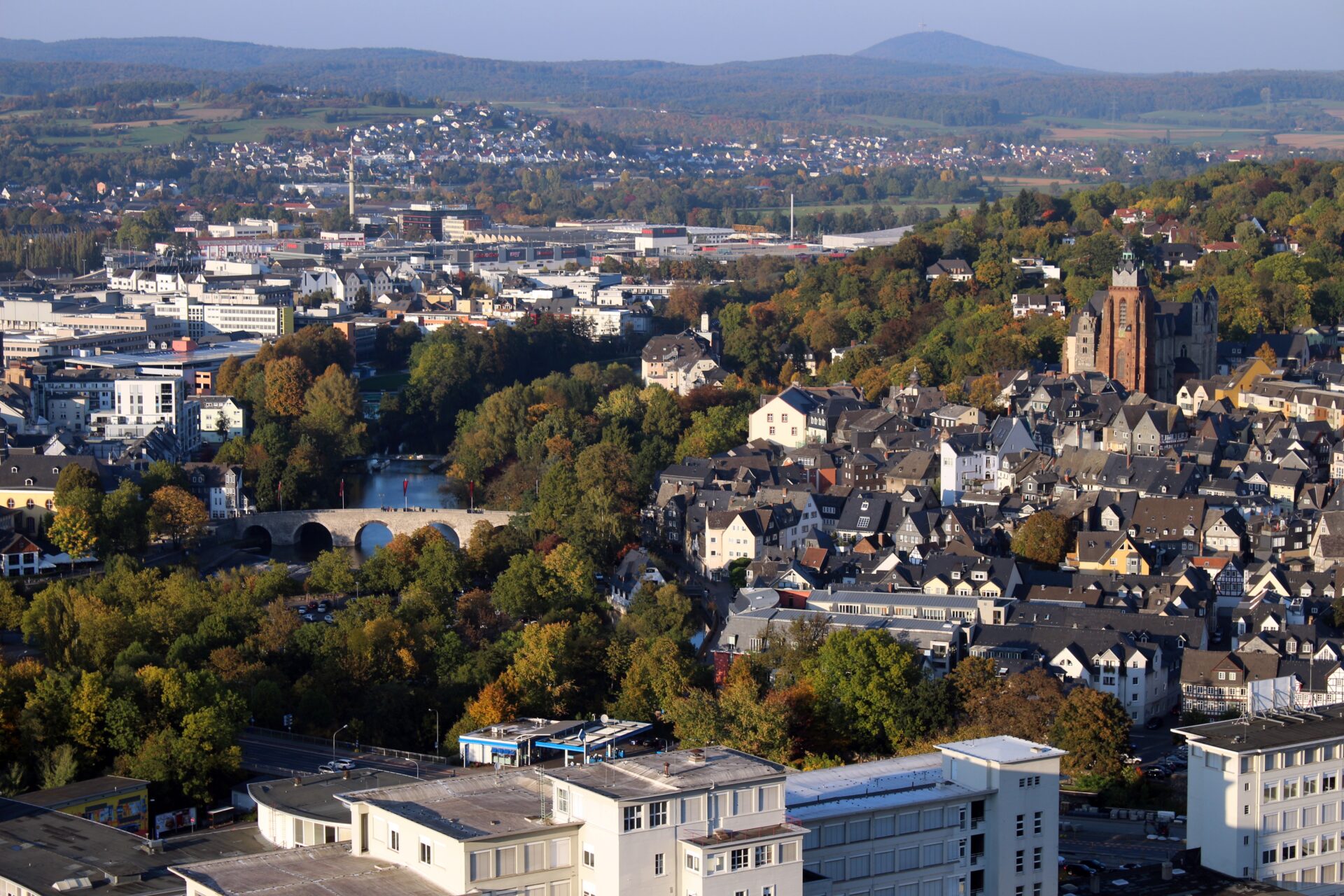 Blick auf die Altstadt von Wetzlar mit dem Dom